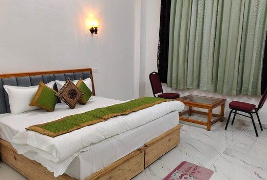 Room at Hotel Mangalam, Barkot