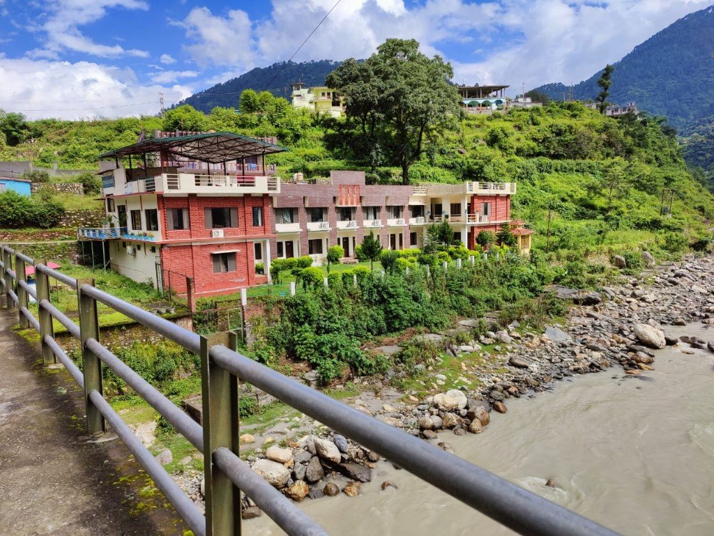 Restaurant at Shiv Parivar Resort, Uttarkashi