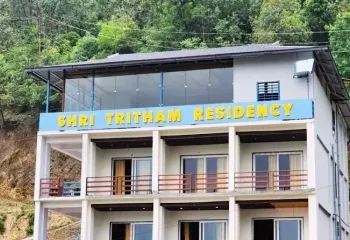 Restaurant at Shri Tritham Residency, Guptkashi
