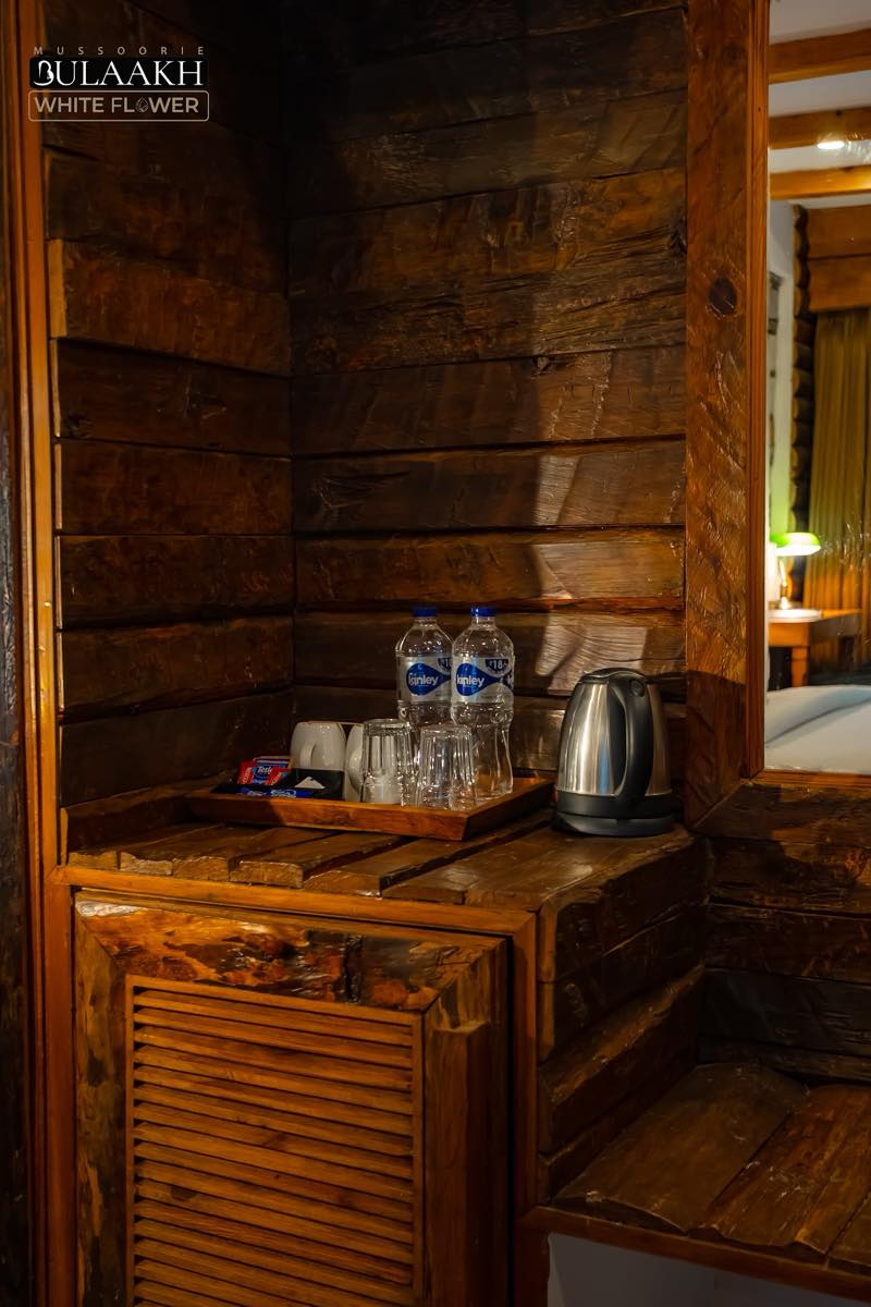 Room at Bulaakh White Flower, Mussoorie