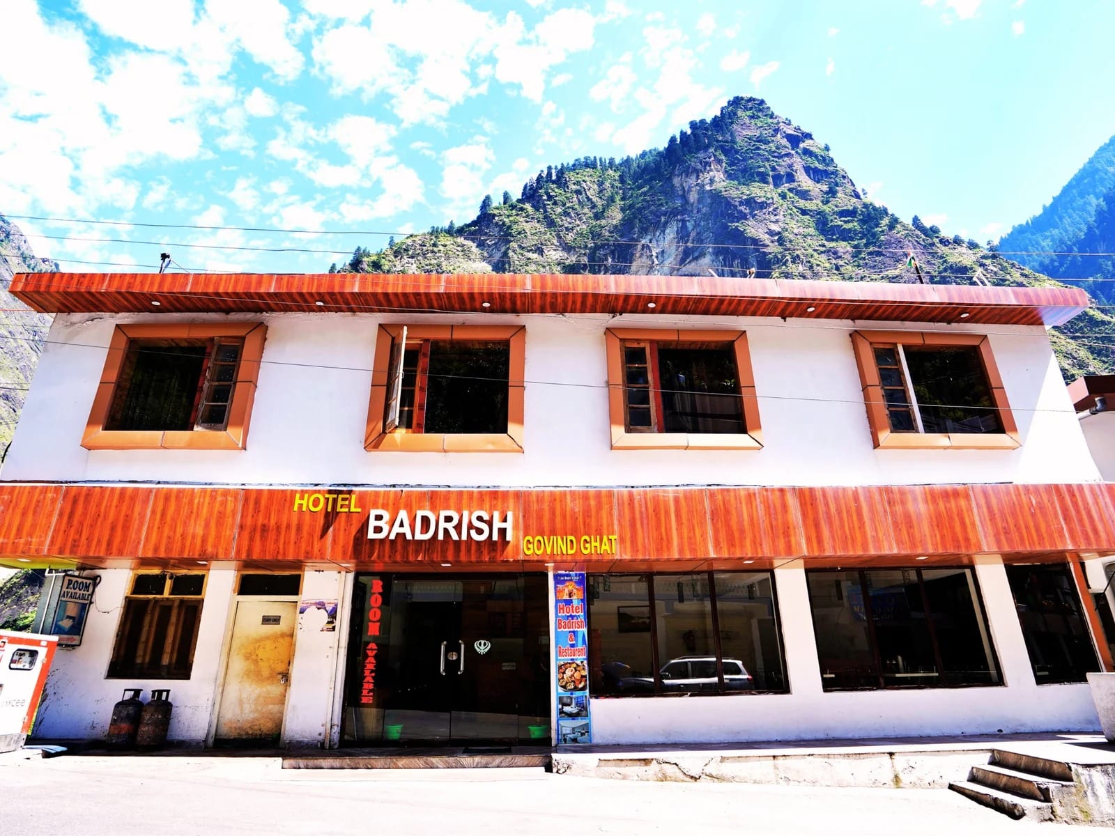 Hotel Badrish Govindghat in Govindghat