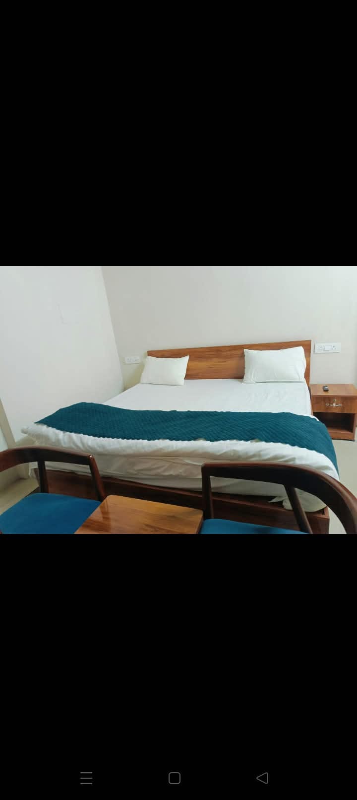 Royal in guest house