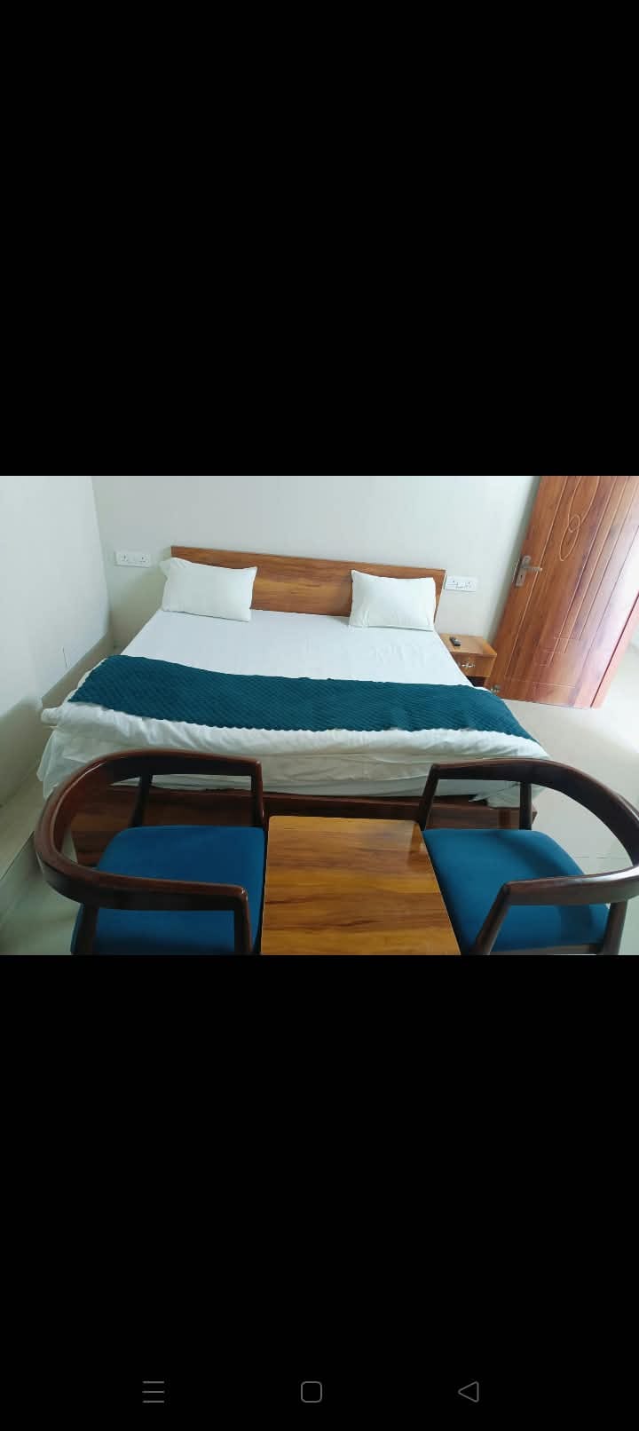Royal in guest house