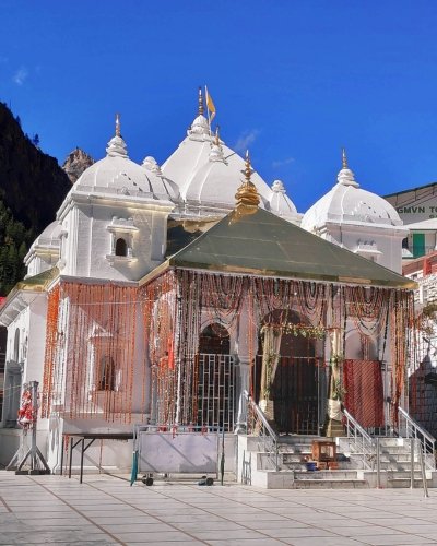 Hotels in Gangotri